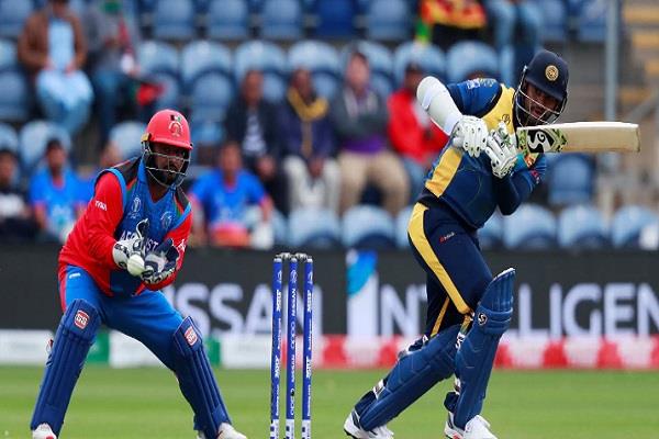 our middle order batsmen have to play with big responsibility says karunaratne