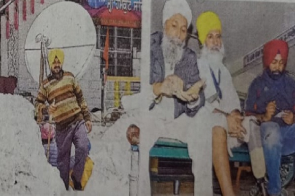 ਹੇਮਕੁੰਟ ਯਾਤਰਾ : ਭਾਰੀ ਬਰਫਬਾਰੀ 'ਚ ਵੀ ਨਾ ਡੁੱਲਿਆ ਸੰਗਤ ਦਾ ਭਰੋਸਾ