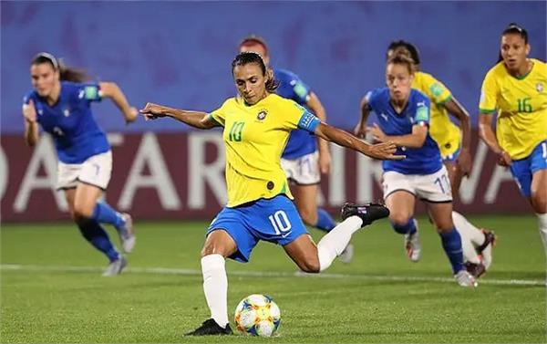 brazil reached in the final 16 with marta  s record goal