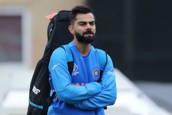 CWC 2019 : ਹਮਲਾਵਰ ਤਰੀਕੇ ਨਾਲ ਅਪੀਲ ਕਰਨ ਲਈ ਕੋਹਲੀ ''ਤੇ ਲੱਗਾ ਜੁਰਮਾਨਾ