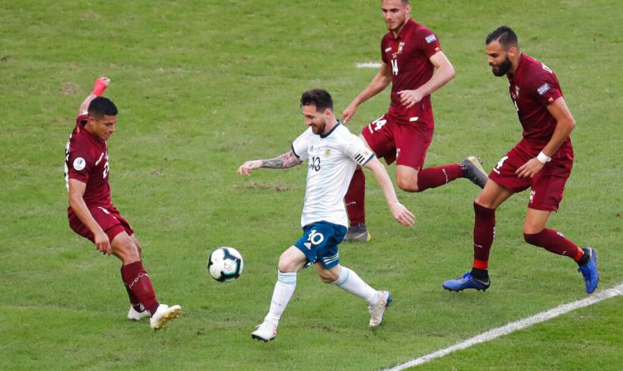 ਵੈਨੇਜ਼ੁਏਲਾ ਨੂੰ 2-0 ਨਾਲ ਹਰਾ ਕੇ ਸੈਮੀਫਾਇਨਲ ''ਚ ਪਹੁੰਚੀ ਅਰਜਨਟੀਨਾ