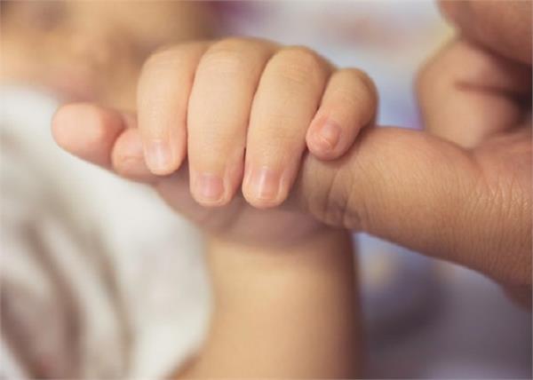 tribal woman twins birth hospital
