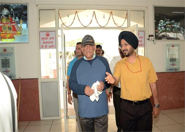 general bipin rawat visited the mata vaishno devi