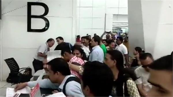 air india passengers denied boarding pass even after having confirmed ticket