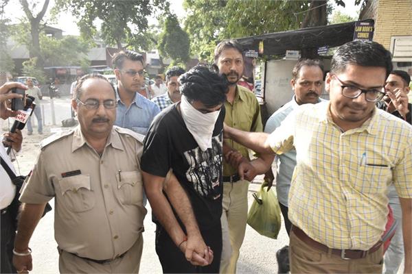 numak merchant gurpinder singh was also arrested in heroin case