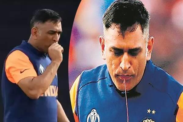 dhoni  s thumb injury brought real truth to the front