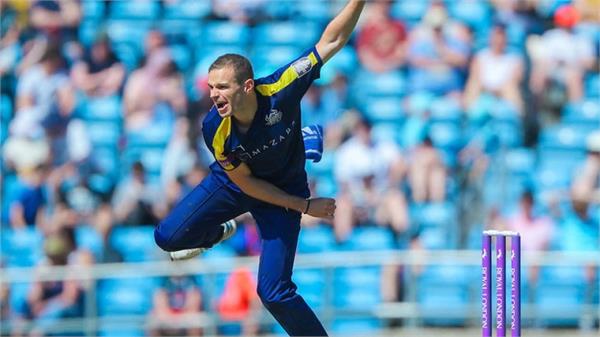 yorkshire leg spinner josh fractures head during training