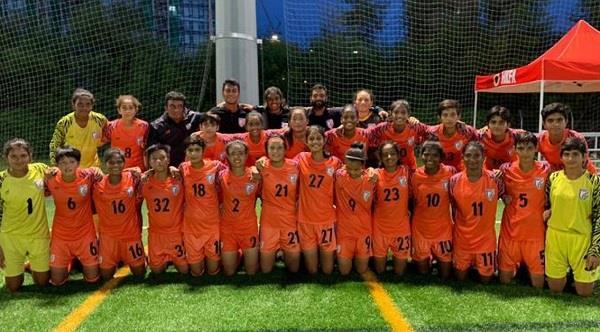 indian women  s under 17 team defeated hong kong 4 1