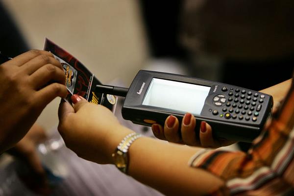 vehicle entry without rfid tag in delhi today