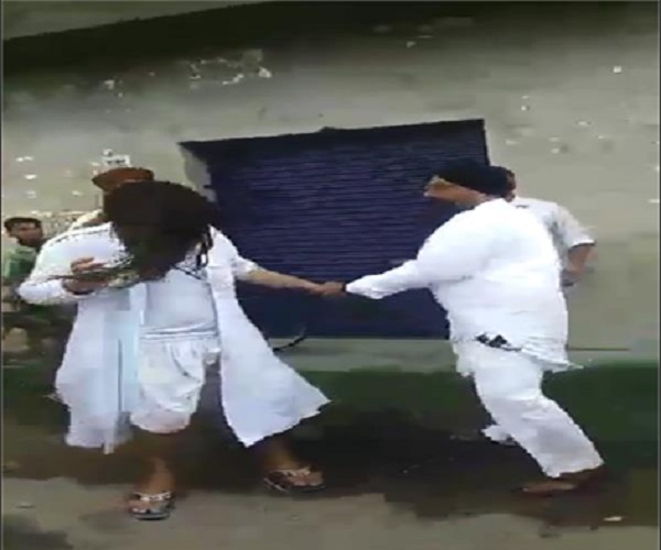 ਮਾਮਲਾ ਗੁਰਸਿੱਖ ਨੌਜਵਾਨ ਦੀ ਕੁੱਟਮਾਰ ਦਾ, ਪਿੰਡ ਵਾਸੀਆਂ ਨੇ ਖੋਲ੍ਹਿਆ ਮੋਰਚਾ