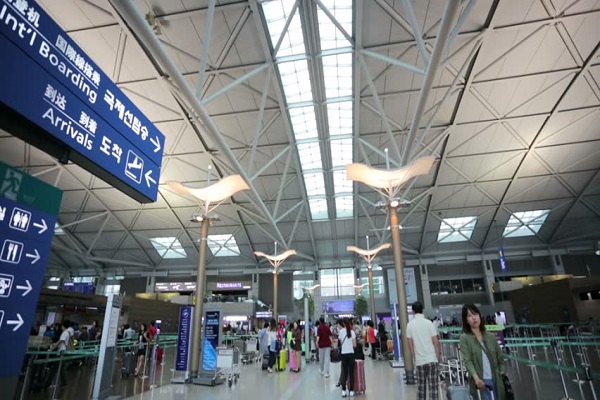 ਦੱਖਣੀ ਕੋਰੀਆ ਨੇ ਰੂਸ ਦੇ 16 ਨਾਗਰਿਕਾਂ ਨੂੰ ਦੇਸ਼ 'ਚ ਦਾਖਲ ਹੋਣ ਤੋਂ ਰੋਕਿਆ