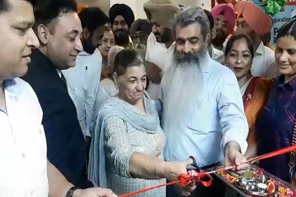 ਜਾਣੋ ਕੇਂਦਰੀ ਜੇਲ ''ਚ ਕੈਦੀਆਂ ਦੀ ਲੜਾਈ ''ਤੇ ਕੀ ਬੋਲੇ ''ਭਾਰਤ ਭੂਸ਼ਣ''