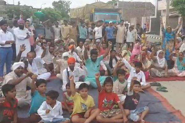 bathinda dirty water problem people protest councilor