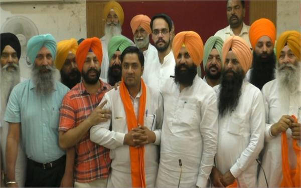 lok insaf party simarjeet bains congress