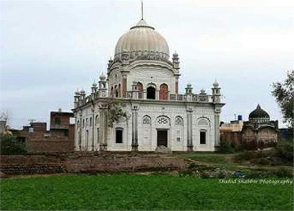 pakistan open of gurdwara khara sahib which closed from 72 years