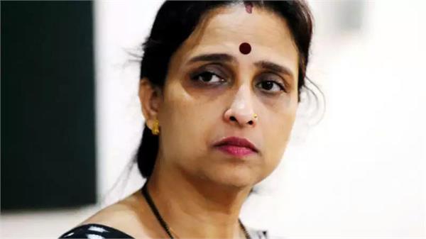 ncp women wing president chitra wagh resigns