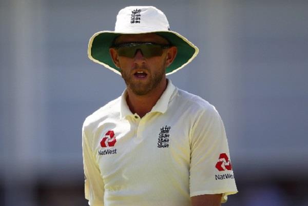 olly stone won t play in second ashes test for 2 weeks