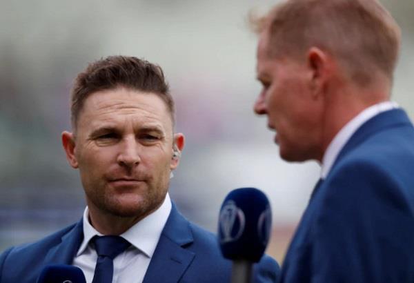 mccullum becomes the coach of kolkata knightsiders
