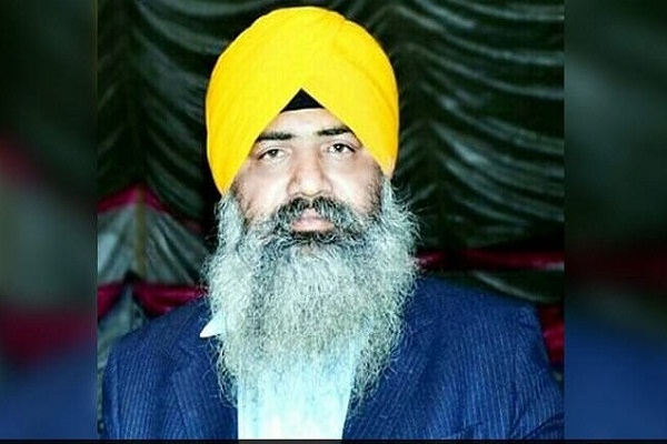 ਪਾਕਿ ''ਚ ਹੈਲਮੈਟ ਨਾ ਪਾਉਣ ''ਤੇ ਸਿੱਖ ਆਗੂ ਦਾ ਕੱਟਿਆ ਗਿਆ ਚਲਾਨ