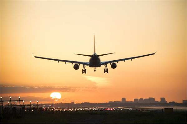 foreign airlines ban macbook pro s on india flights