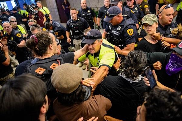 hong kong148 protesters detained