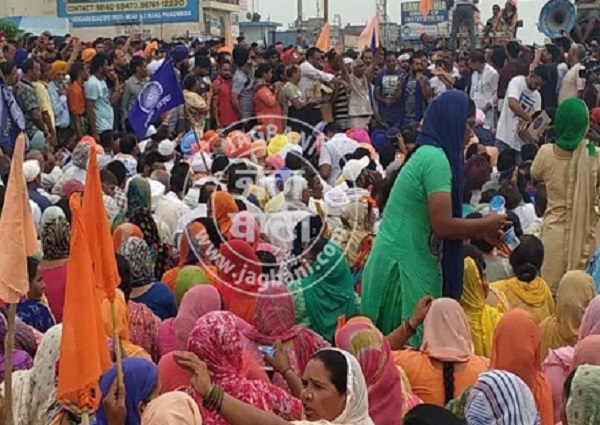 ਪੰਜਾਬ ਬੰਦ ਦਾ ਰੇਲਵੇ ''ਤੇ ਅਸਰ, 8 ਗੱਡੀਆਂ ਰੋਕੀਆਂ