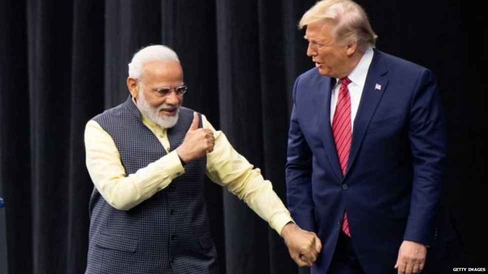 #Howdy Modi: ਕਾਂਗਰਸ ਨੇਤਾ ਦਾ ਇਲਜ਼ਾਮ - ਮੋਦੀ ਨੇ ਕੀਤਾ ਟਰੰਪ ਦਾ ਚੋਣ ਪ੍ਰਚਾਰ - 5 ਅਹਿਮ ਖ਼ਬਰਾਂ