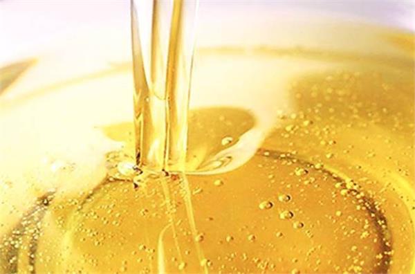govt slaps 5 pc safeguard duty on palm oil import