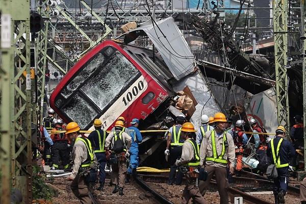 one dead 30 injured as train hits truck