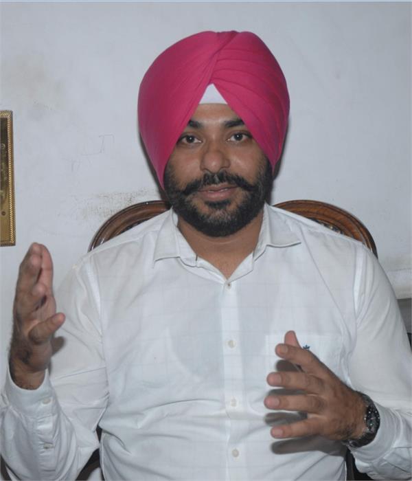 shiromani akali dal hs walia