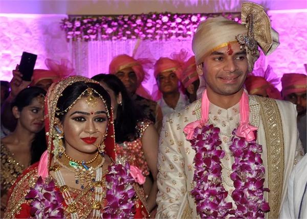 tej pratap yadav wife