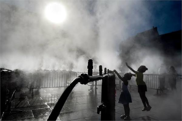 over 1 500 people die due to fierce winds in france