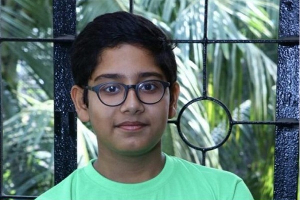 ਦੁਬਈ ''ਚ ਭਾਰਤੀ ਮੂਲ ਦੇ ਵਿਦਿਆਰਥੀ ਨੇ ਕੰਪਿਊਟਰ ਪ੍ਰੋਗ੍ਰਾਮਿੰਗ ''ਤੇ ਲਿਖੀ ''ਕਿਤਾਬ''