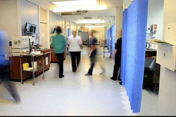 ਯੂਕੇ: ਕੋਵਿਡ-19 ਨਾਲ ਗ੍ਰੇਟਰ ਮੈਨਚੇਸਟਰ ਦੇ ਹਸਪਤਾਲਾਂ ''ਚ ਹੋਈਆਂ 10 ਮੌਤਾਂ