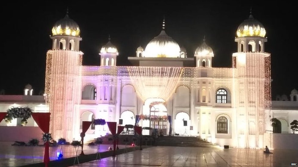 ਪਾਕਿਸਤਾਨ ਨੇ ਕਰਤਾਰਪੁਰ ਲਾਂਘਾ ਸ਼ਰਧਾਲੂਆਂ ਲਈ ਮੁੜ ਖੋਲ੍ਹਿਆ