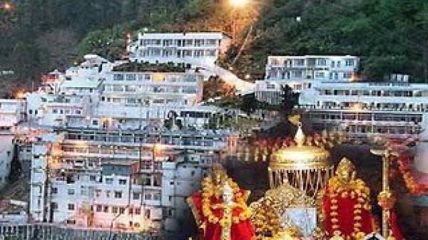 special pooja held at mata vaishno devi bhawan on diwali