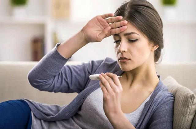 Health Tips: ਟਾਈਫਾਈਡ ਬੁਖ਼ਾਰ ਤੋਂ ਨਿਜ਼ਾਤ ਪਾਉਣ ਲਈ ਖੁਰਾਕ ''ਚ ਜ਼ਰੂਰ ਸ਼ਾਮਲ ਕਰੋ ਇਹ ਚੀਜ਼ਾਂ