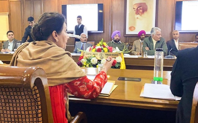 ਪੰਜਾਬ ਦੀਆਂ ਸਰਹੱਦਾਂ ''ਤੇ ਹਥਿਆਰਾਂ ਦੀ ਤਸਕਰੀ ਸਬੰਧੀ ਕੈਪਟਨ ਚਿੰਤਤ
