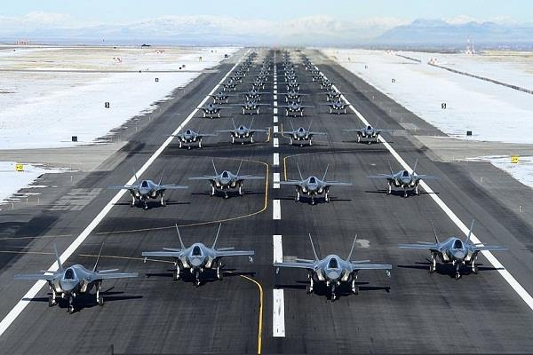 united states 52 fighter aircraft