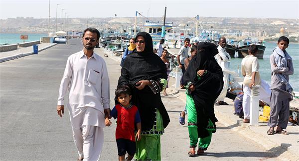 crisis  loss of crores of rupees to millions of indians under us iran tension