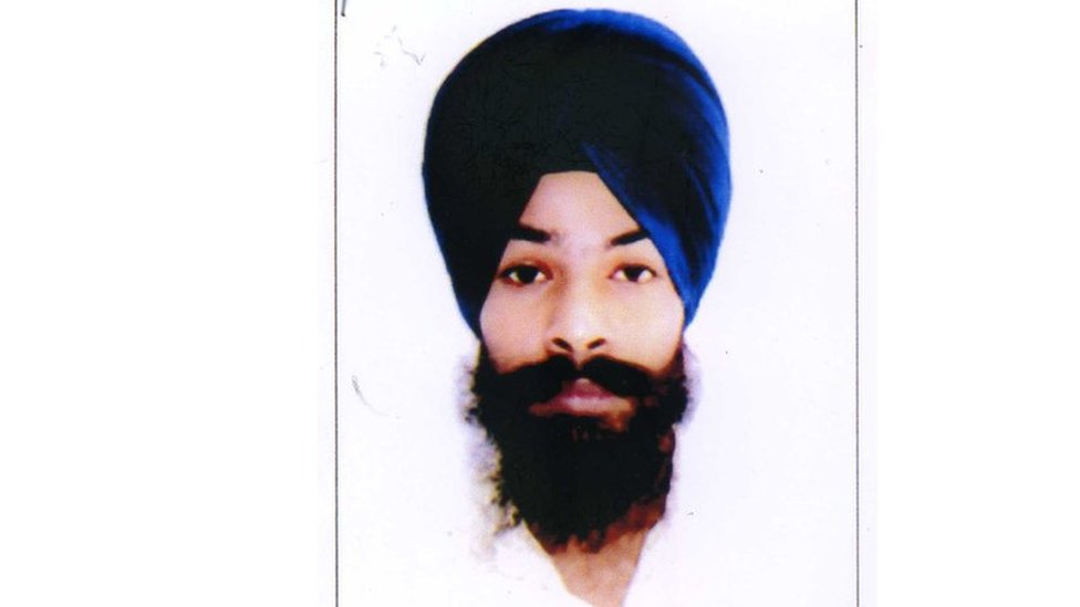 ਹਰਮੀਤ ਸਿੰਘ ਉਰਫ਼ ‘ਹੈੱਪੀ Phd’ : ਜੇ ਕਤਲ ਤਾਂ ਹੋ ਗਿਆ ਸਾਨੂੰ ਲਾਸ਼ ਤਾਂ ਦੇ ਦਿਓ, ਪਿਤਾ ਦੀ ਅਪੀਲ