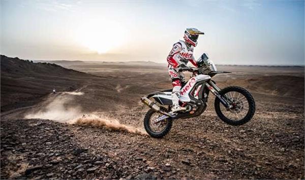 the first round of the dakar rally is being teamed up for the hero