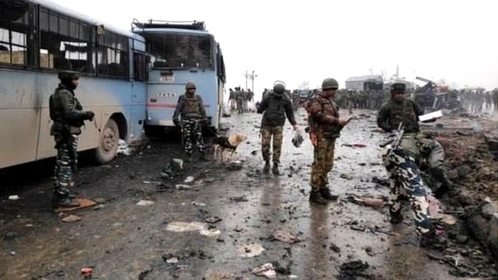 ਪੁਲਵਾਮਾ ''''ਚ CRPF ਦੇ ਕਾਫ਼ਲੇ ''''ਤੇ ਹਮਲੇ ਦੀ ਜਾਂਚ ਕਿੱਥੇ ਪਹੁੰਚੀ?