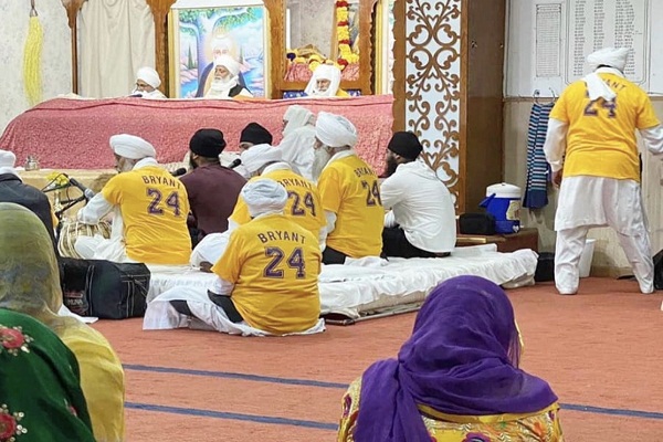 ਕੈਲੀਫੋਰਨੀਆ ਗੁਰਦੁਆਰੇ ਨੇ ਕੋਬੇ ਬ੍ਰਾਇੰਟ ਨੂੰ ਦਿੱਤੀ ਵਿਲੱਖਣ ਸ਼ਰਧਾਂਜਲੀ