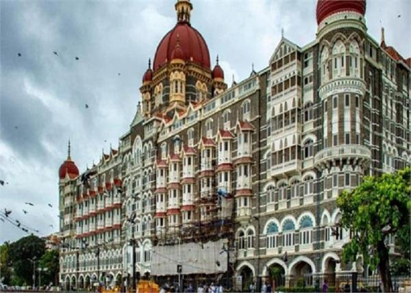mumbai taj hotel employee coronavirus positive