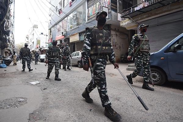 ਦਿੱਲੀ : CRPF ਦੇ 12 ਜਵਾਨ ਹੋਰ ਕੋਰੋਨਾ ਪਾਜ਼ੀਟਿਵ, ਇਕ ਦੀ ਮੌਤ