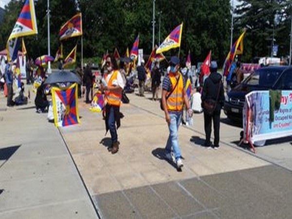 tibetans hold anti china protest at un complex in geneva