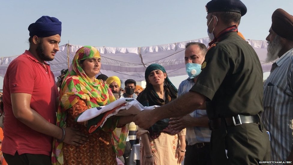 India China Border: ''''ਸਤਨਾਮ ਦੇ ਨਾਲ ਉਸ ਦੇ ਸੁਪਨੇ ਵੀ ਚਲੇ ਗਏ''''