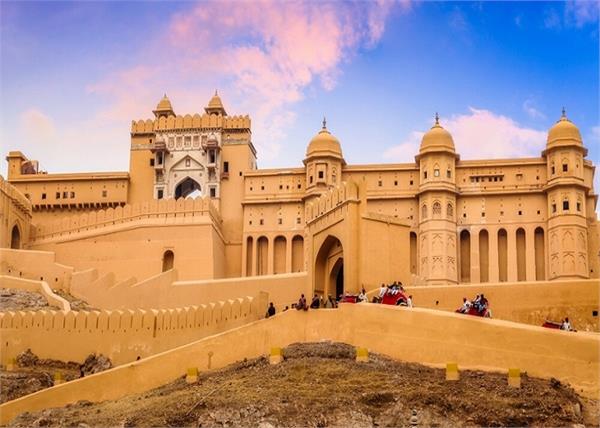 lifestyle  tourism  jaipur  amer fort
