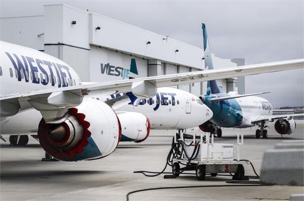 westjet cuts 3 333 jobs